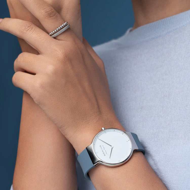 Bering | Max René polished silver 31mm dial with blue silicone strap | 15540-700