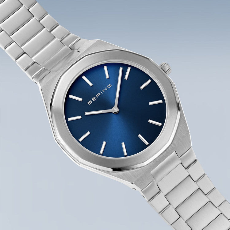 Bering | Classic polished silver 41mm blue dial links strap | 19641-707