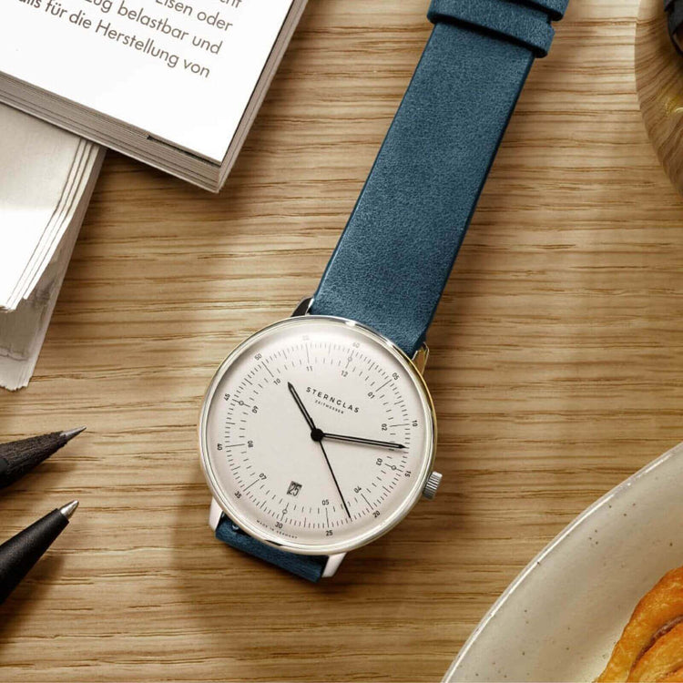 Sternglas | Vintage 20 midnight blue leather and silver watch band | S03-VI13