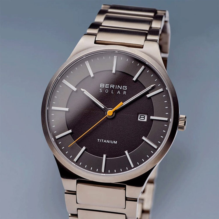 Bering | Solar Titanium silver 39mm grey dial titanium links | 15239-779