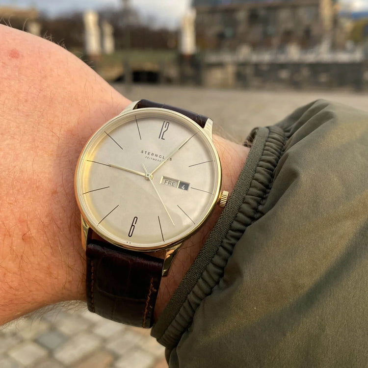 Sternglas | Berlin Sepia gold38mm dial black leather band | S01-BE14-HE03