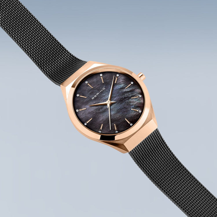 Bering | Ultra slim mother of pearl 29mm dial black mesh | 18729-166