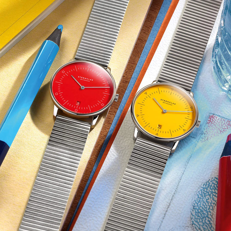 Sternglas | Naos limited edition Bauhaus II red 38mm dial | S01-NAF24-ME06