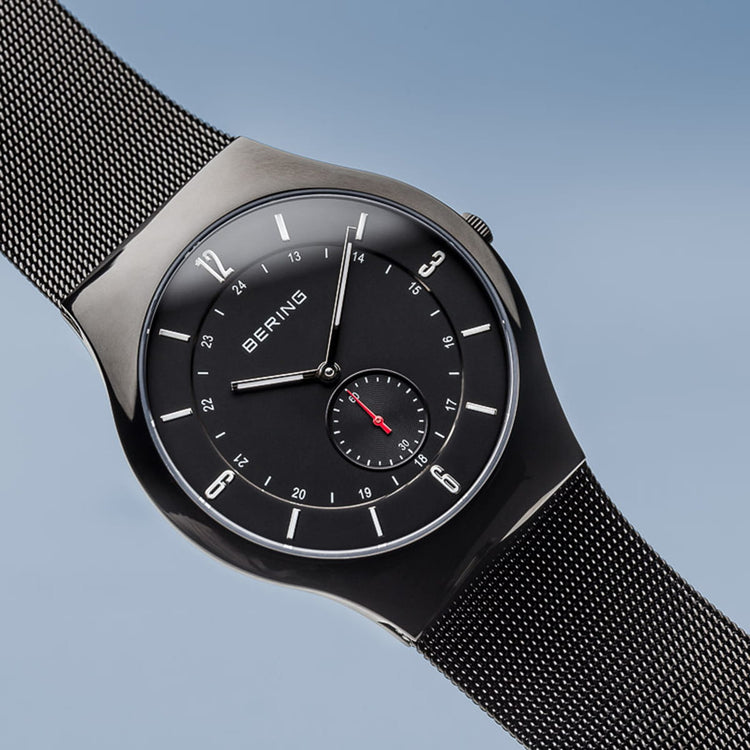 Bering | Classic brushed black mesh watch | 11940-222