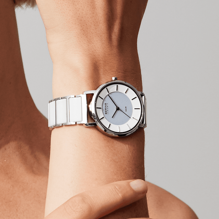 Bering | Solar white 35mm dial ceramic strap | 19535-754