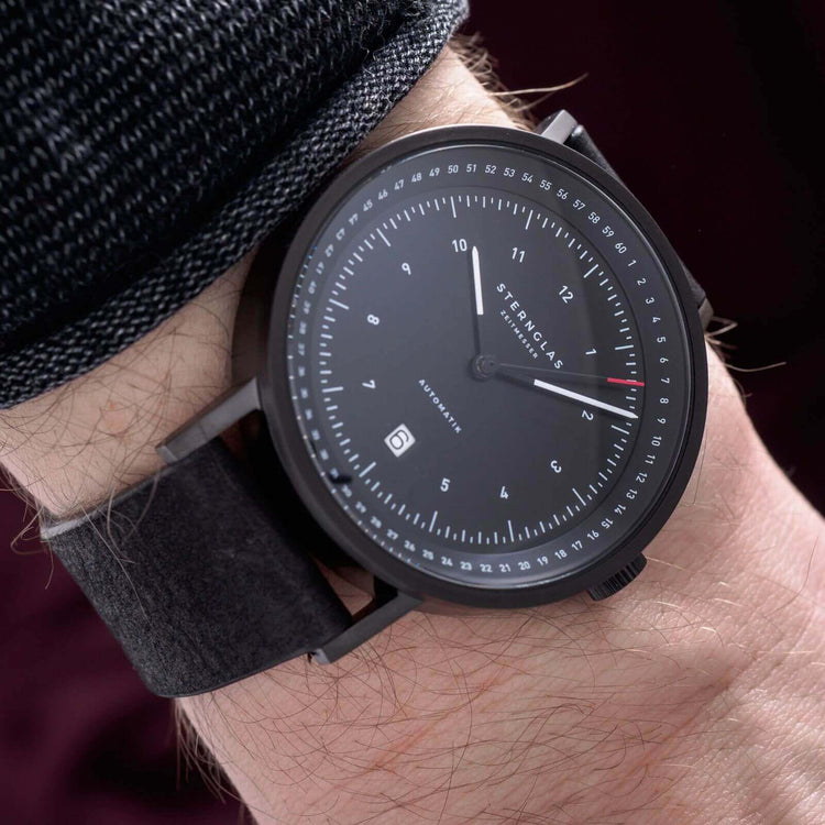 Sternglas | Vintage 20 Nero black leather and silver watch band | S03-VI15