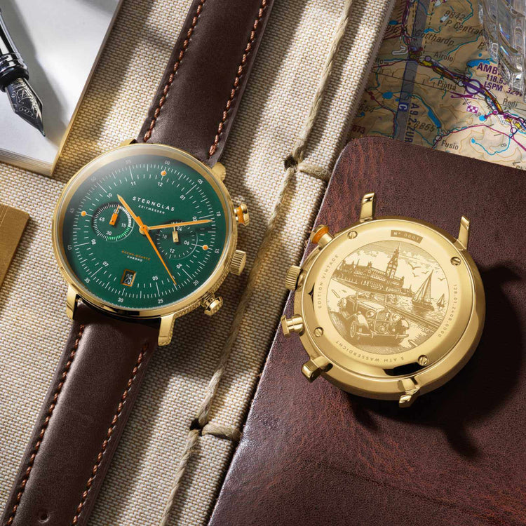 Sternglas | Hamburg chrono green 42mm dial dark brown leather band | S01-HCV22-BR01