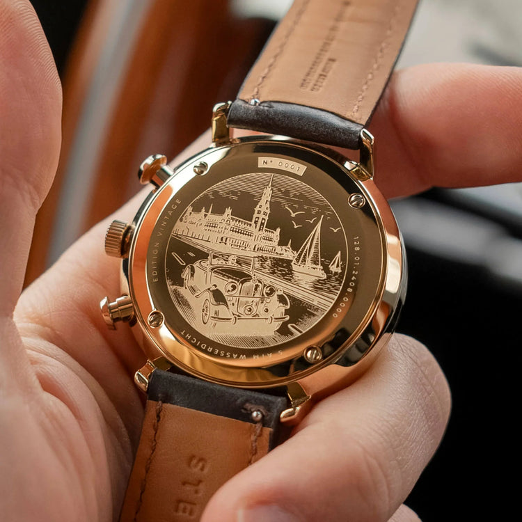 Sternglas | Hamburg chrono green 42mm dial dark brown leather band | S01-HCV22-BR01