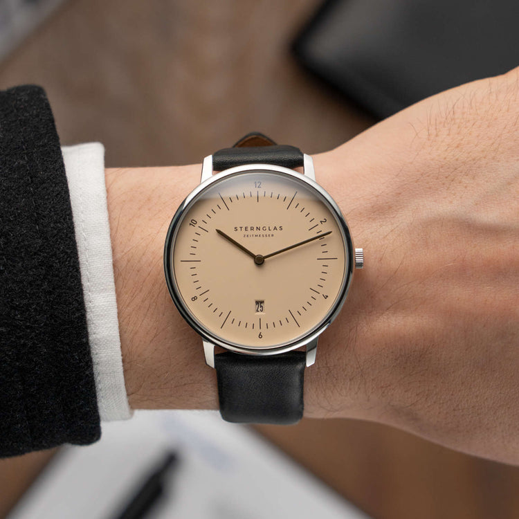 Sternglas | Naos light brown 38mm dial black leather band | S01-NA54-PR07