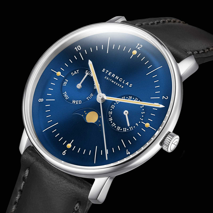 Sternglas | Naos Moonphase blue 38mm dial black leather band | S01-NM06-BR02