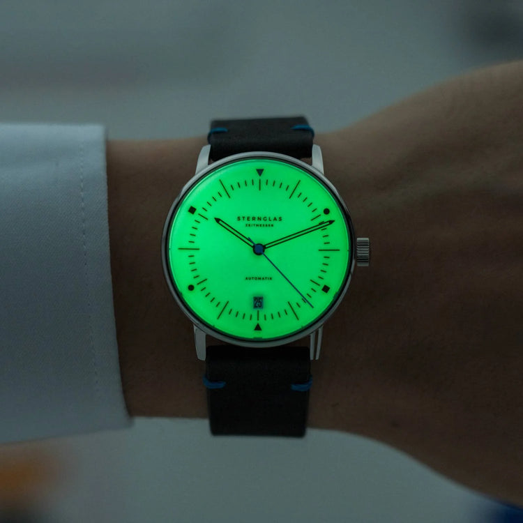 Sternglas | Naos Edition Bauhaus X Blue Automatik 38mm dial black leather | S02-NAI45-VI30