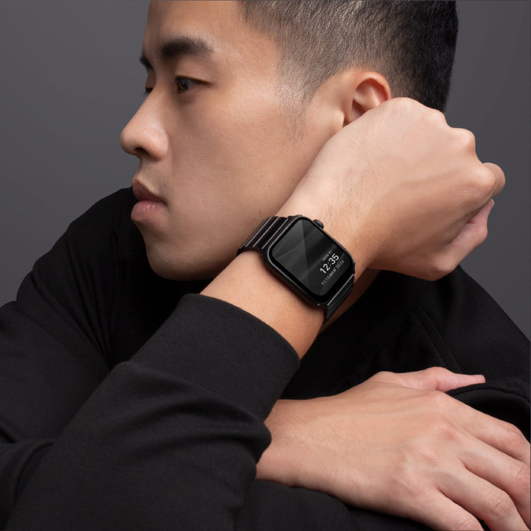 Uniq | Strova satain black stainless steel watch band - Apple Series | STRVMBLK