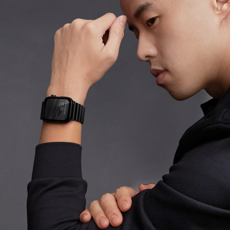 Uniq | Strova satain black stainless steel watch band - Apple Series | STRVMBLK