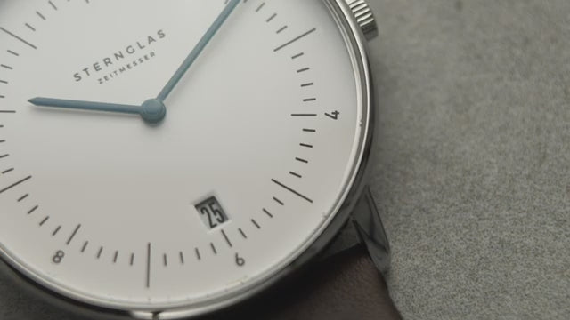 Sternglas | Naos white 38mm dial black leather band | S01-NA44-PR07