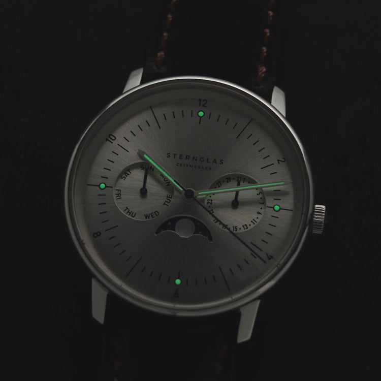 Sternglas | Naos Moonphase blue 38mm dial black leather band | S01-NM52-BR02