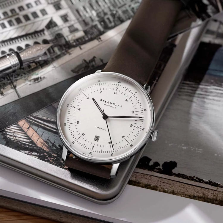 Sternglas | Hamburg Automatik silver 42mm white dial brown leather band | S02-HH10-PR04