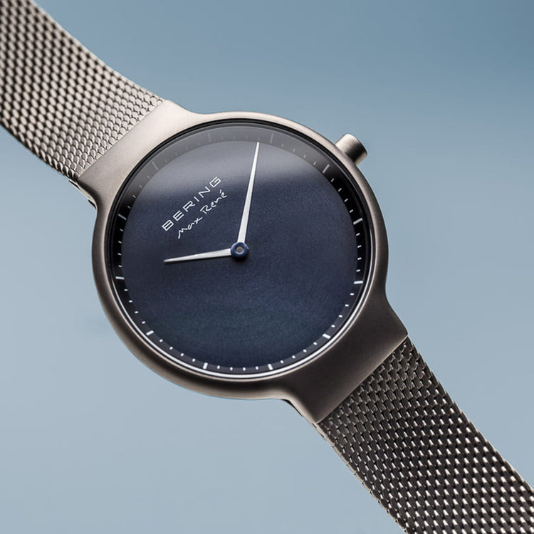 Bering | Max René brushed grey mesh strap 31mm dial | 15531-077