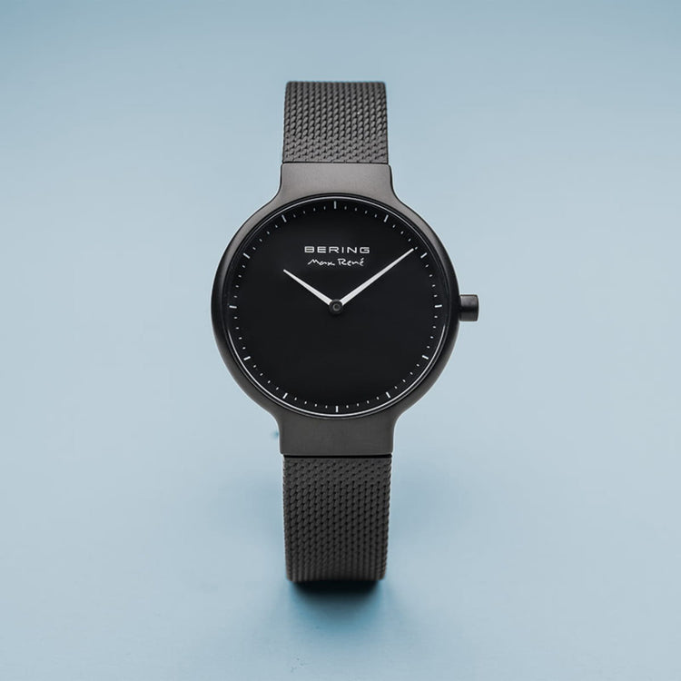 Bering | Max René black matt 31mm dial black mesh | 15531-123