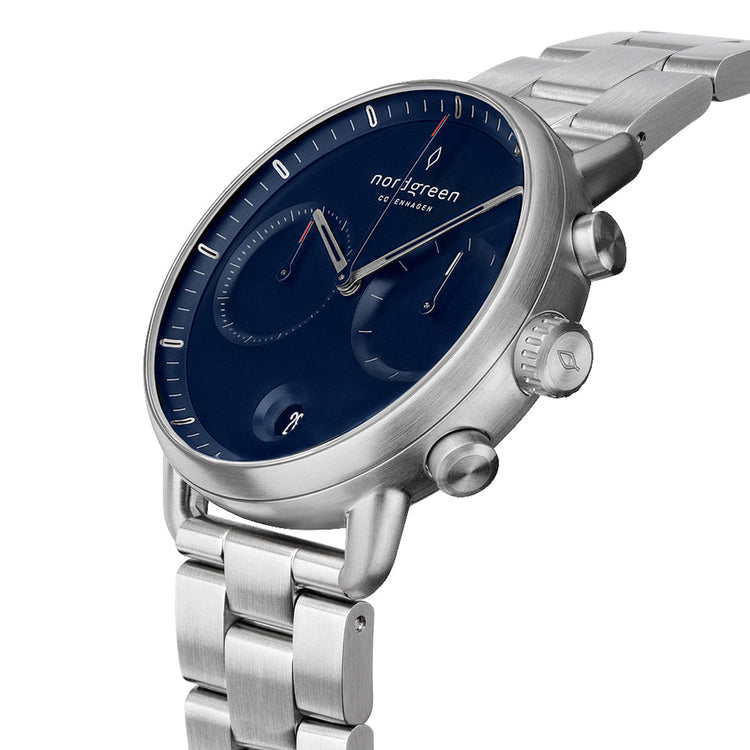 Nordgreen | Pioneer silver navy 42mm dial | PI42SI3LSINA