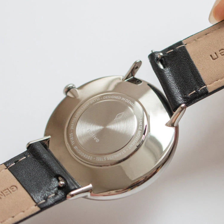 Nordgreen | Native 36mm navy blue dial black leather band | NR40GMLEBLNA