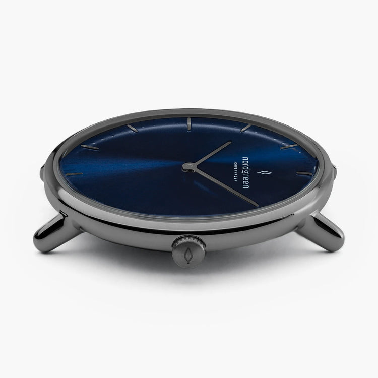 Nordgreen | Native 36mm navy blue dial black leather band | NR40GMLEBLNA